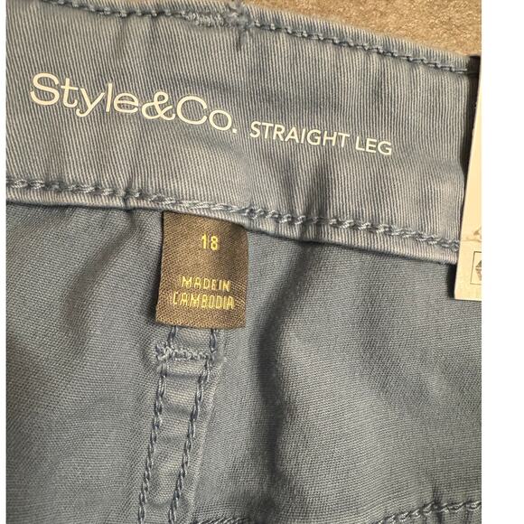 Style & Co Straight Leg Pants Women’s Size 18 Light Blue NWT 29” Inseam - Picture 4 of 6